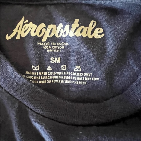 Men’s Small - Picture 2 of 2